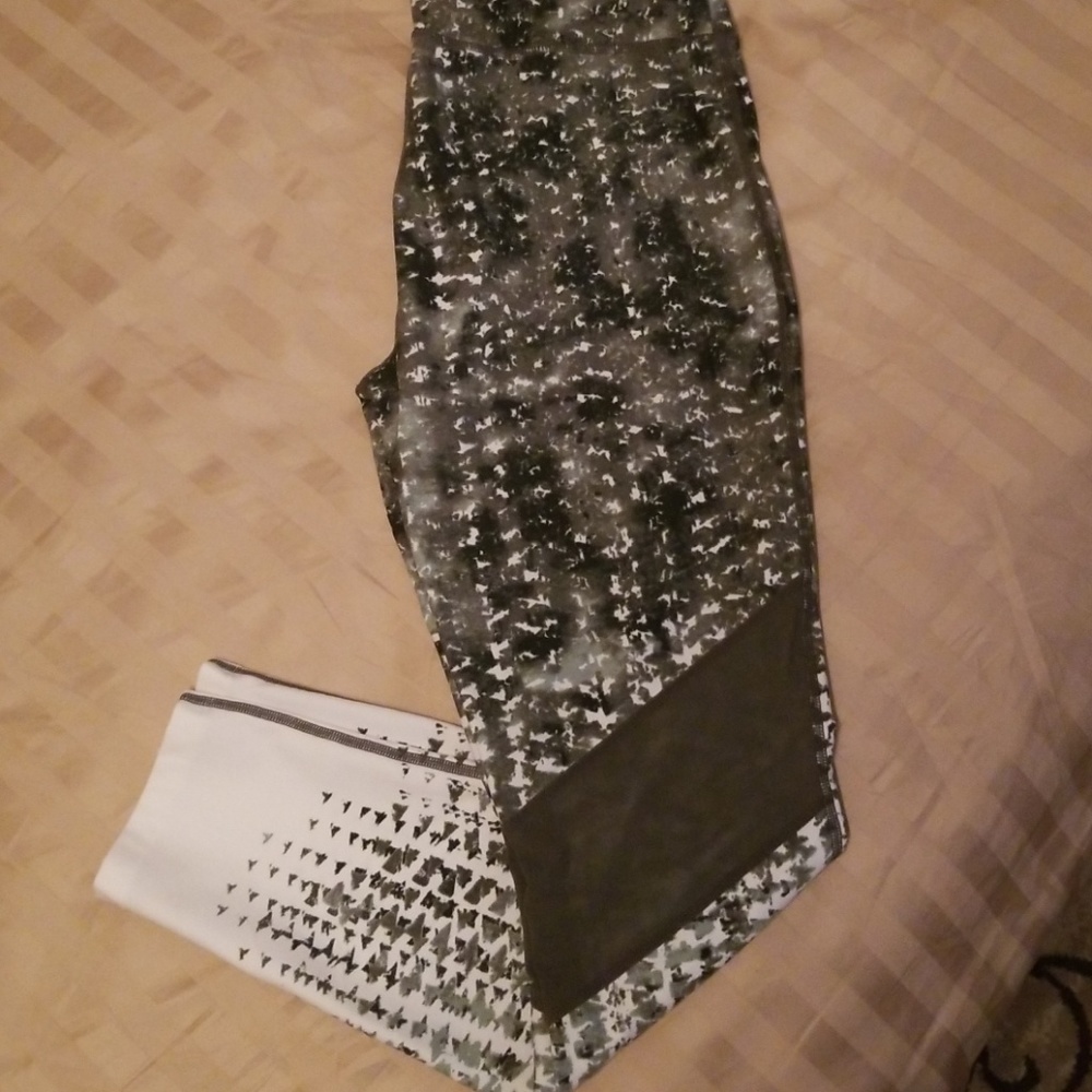 pants - Picture 2 of 4